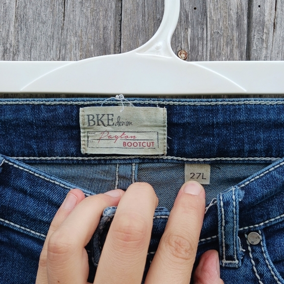 BKE Payton Bootcut Womens 27X33  Dark Wash Fade Cotton Stretch Low Rise Y2K - Picture 4 of 5